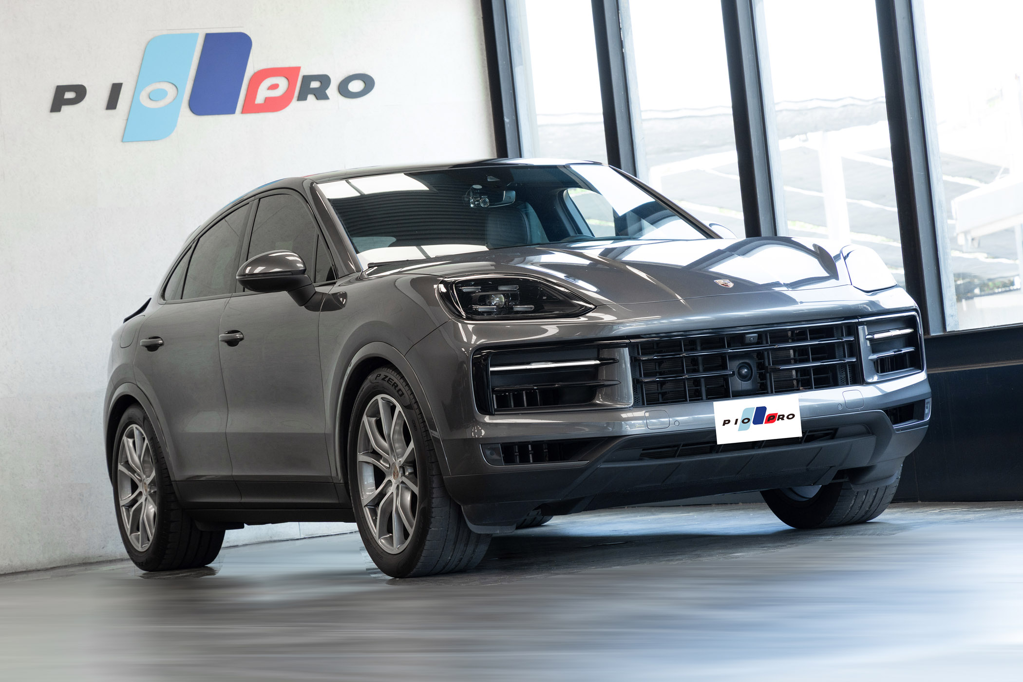 Porsche Cayenne Coupe