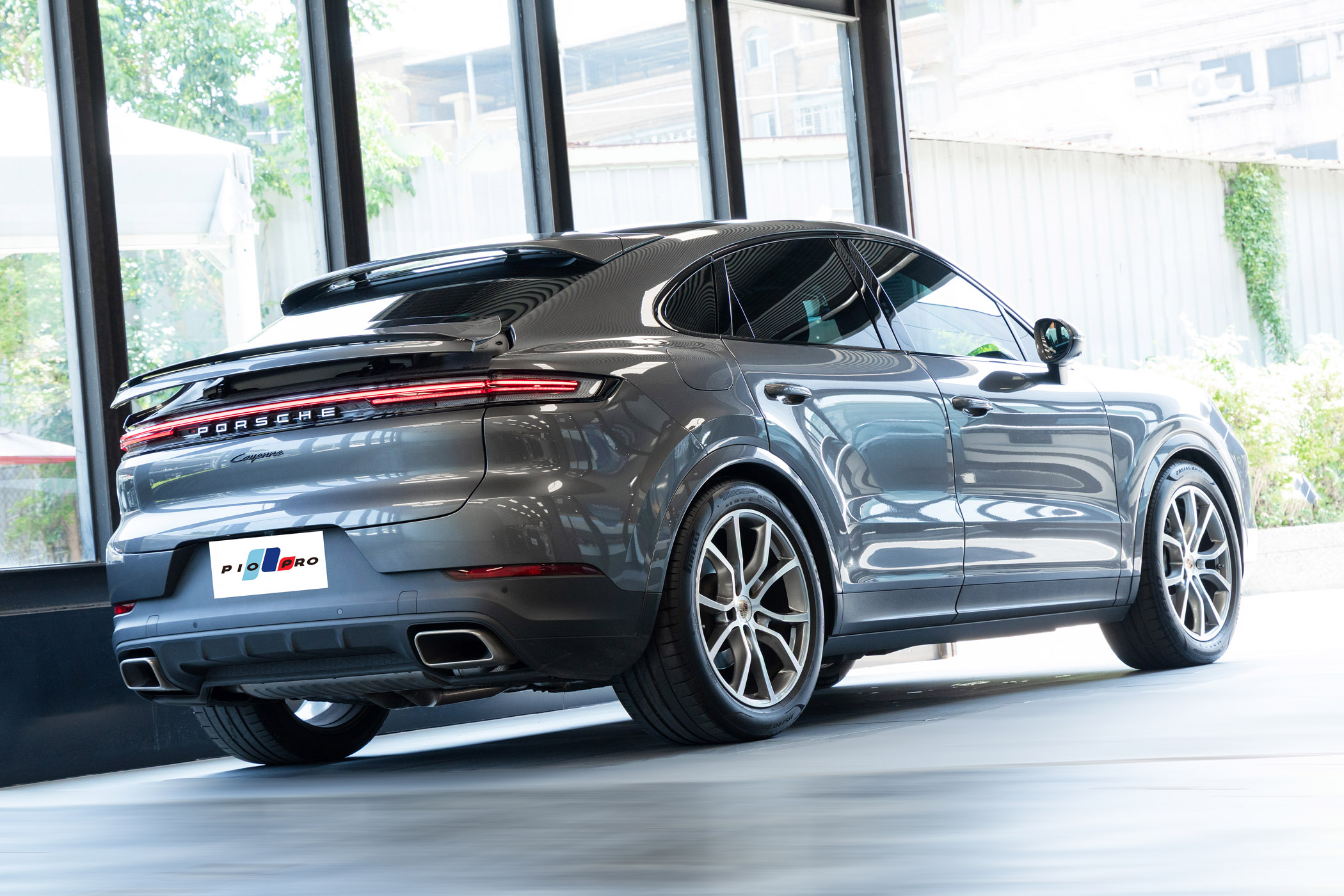 Porsche Cayenne Coupe