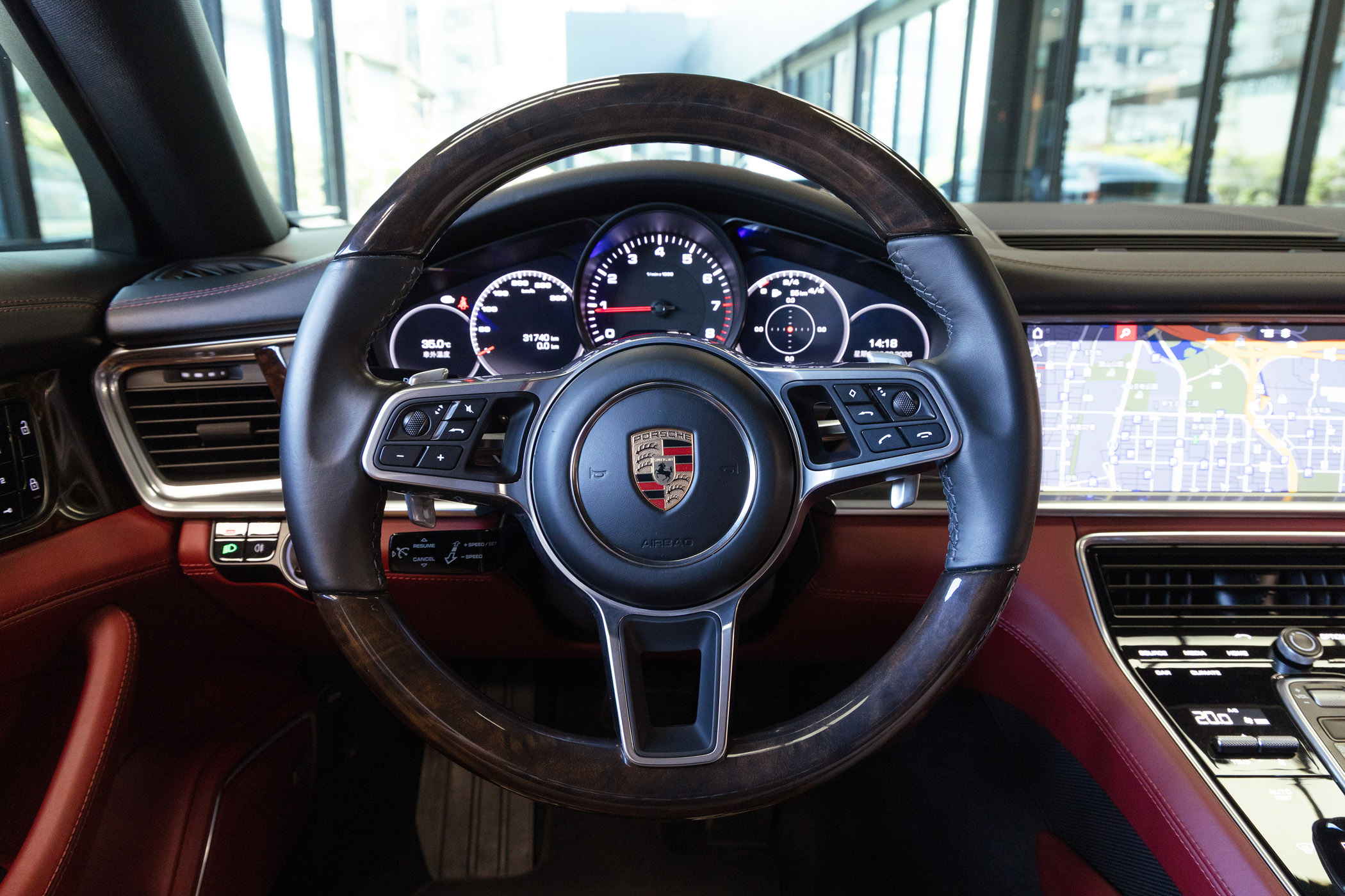 Porsche Panamera