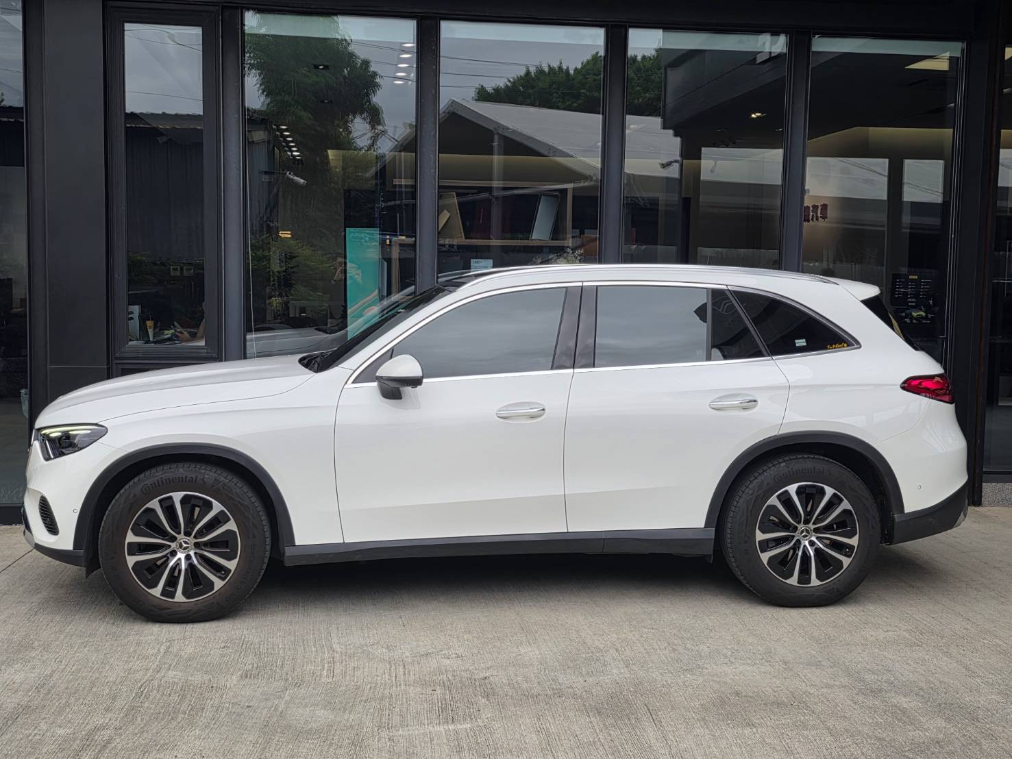 Mercedes-Benz GLC200