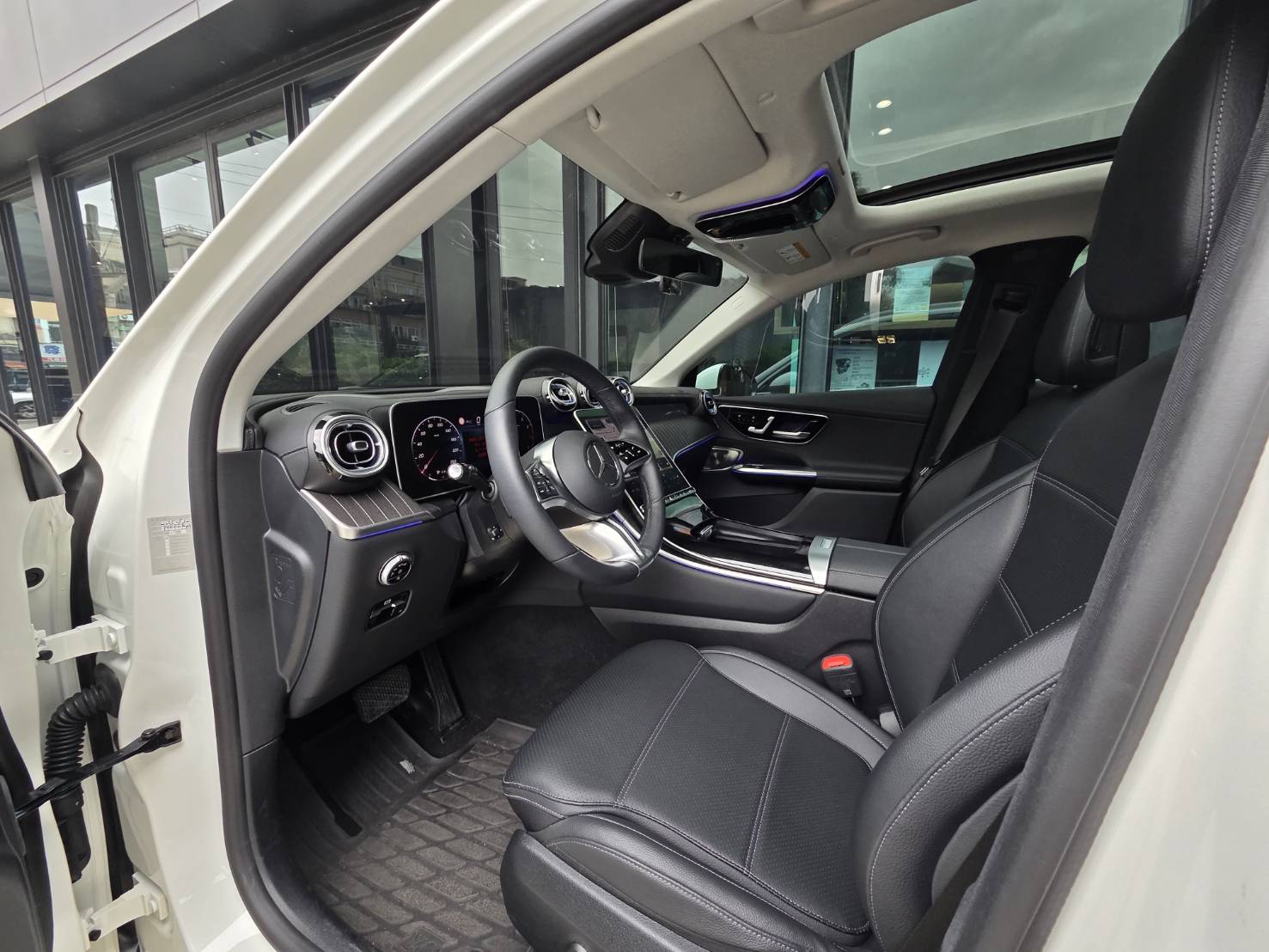 Mercedes-Benz GLC200