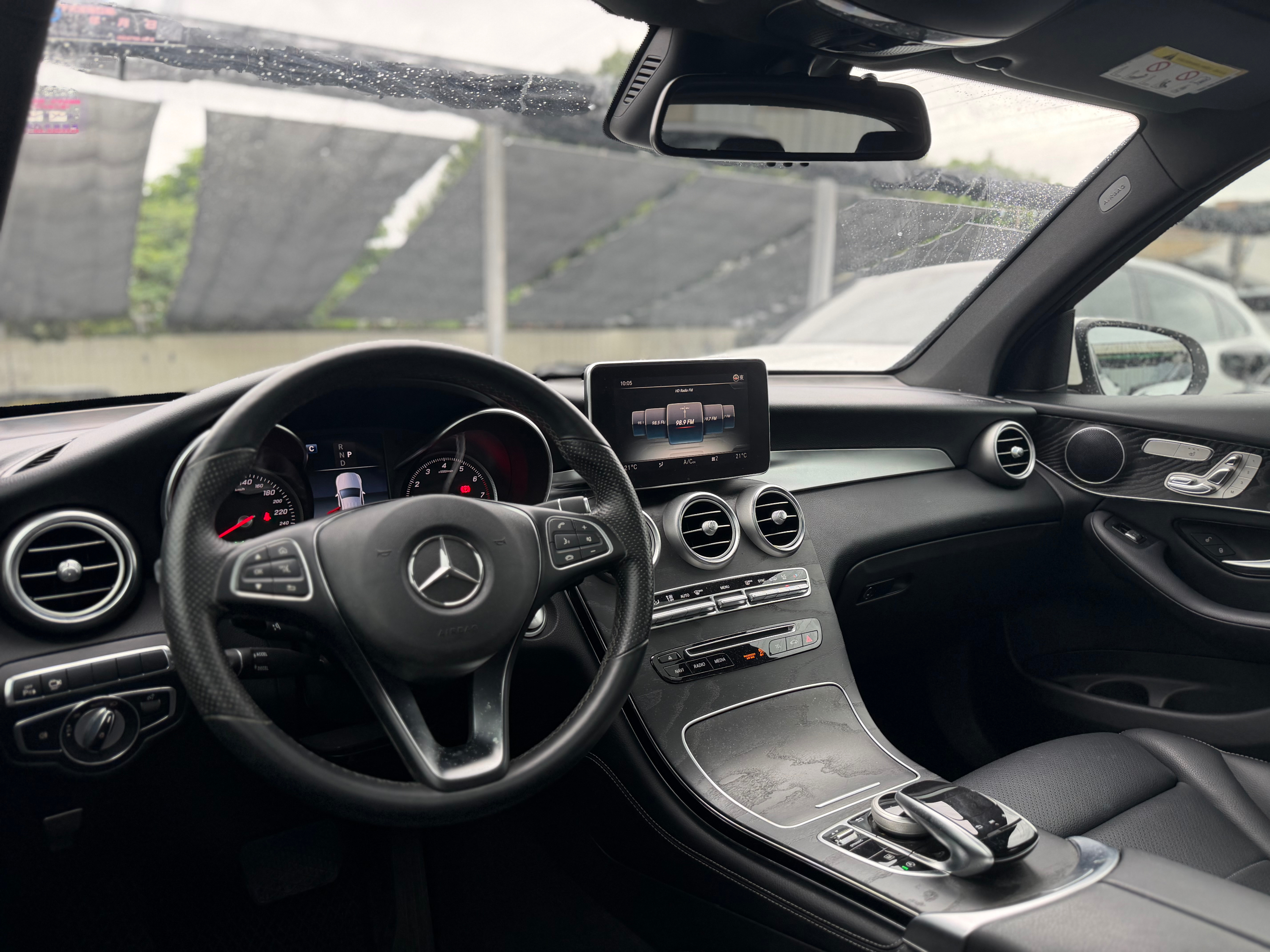 Mercedes-Benz GLC300 4Matic