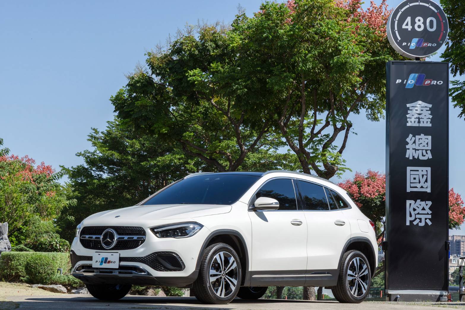 GLA200