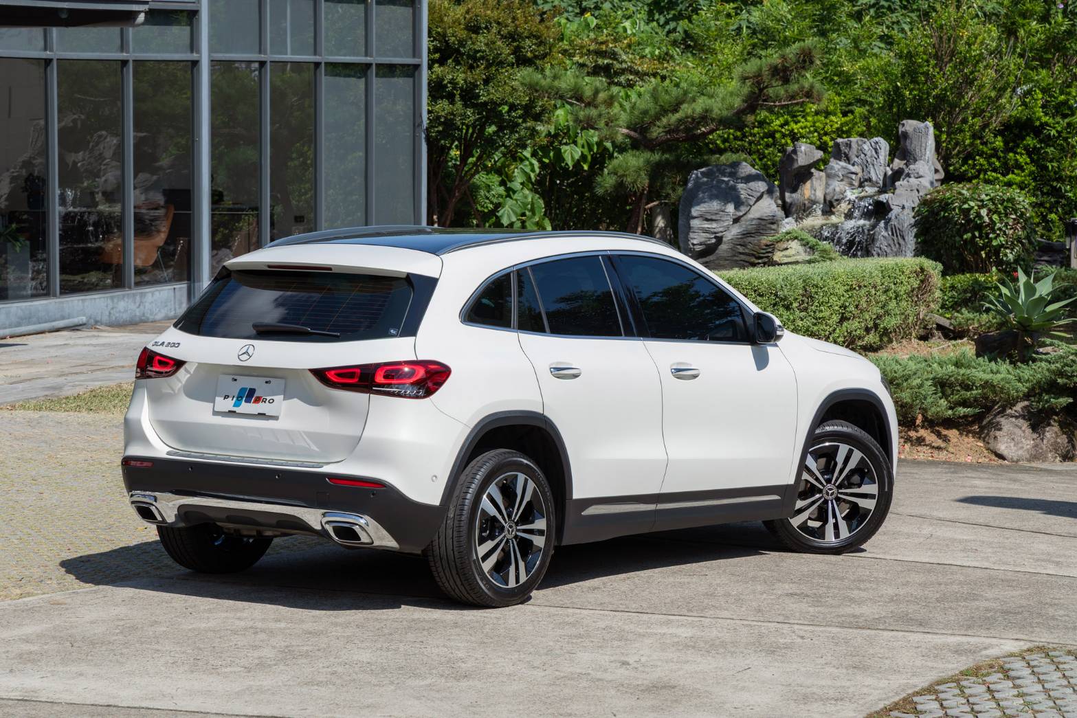 Mercedes-Benz GLA200