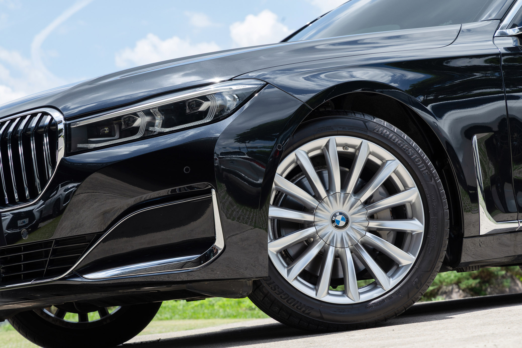 BMW 730i